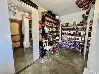 ‼️✳️ Predáme vidiecky / farmársky rodinný dom, Martin - Suča - 18