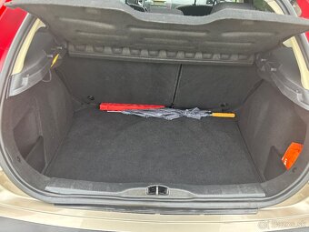 Citroen C4 1.6. 16V benzín 119900km kúpené v SR - 18
