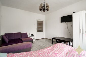Exkluzívny predaj rodinného domu v obci Jelšovce, okres Nitr - 18