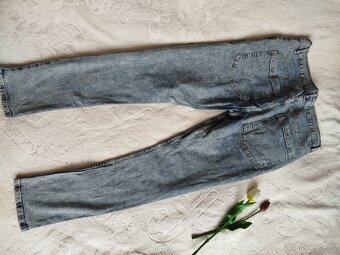 Balík oblečenia L - 18