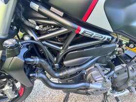 Ducati Monster 821 STEALTH (Arrow) - 18