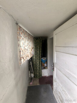 RD VYUŽITEĽNÝ AJ AKO CHALUPA, VHODNÝ NA BÝVANIE PODNIKANIE / - 18