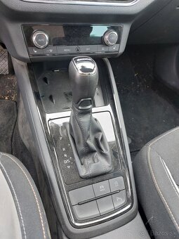 ŠKODA SCALA 1.6TDI DSG STYLE HAVAROVANÁ - 18