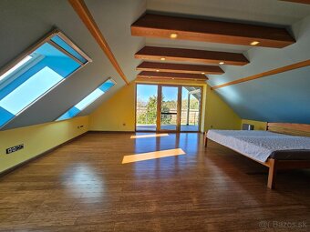 Výnimočný RD s krásnou záhradou a dvojgarážou – Chynorany - 18