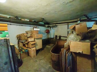 Predám priestranný dom v meste Zlaté Moravce - 18