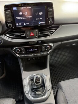 Hyundai i30 CW 1.5 T-GDi mHEV iMT Play - 18