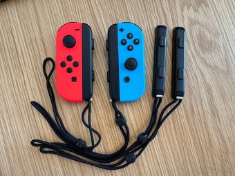 Nintendo Switch s príslušenstvom - 18