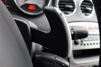 Peugeot 308 1.6 HDi FAP Executive BVMP6 - 18