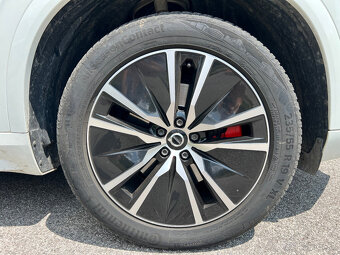 Predám Volvo XC90 D5 Drive-E Momentum AWD  A/T, diesel - 18
