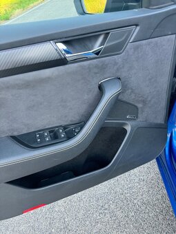 Škoda Superb 3 Sportline Dsg 2.0 TSI 4x4 Canton Šiber Virtua - 18