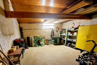 Rodinný dom s pozemkom 967 m² v obci Hosťová pri Nitre - 18