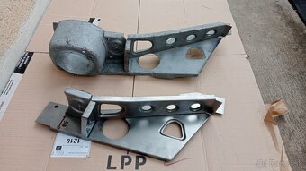 Škoda 120, 130,136 Rapid Garde nosníky - 18