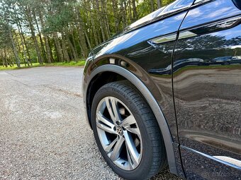 VW TIGUAN R-LINE 2.0TDI DSG 4x4 BOHATÁ VÝBAVA FACELIFT - 18