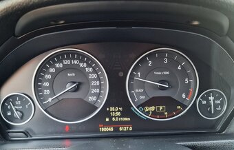 BMW Rad 3 320 xDrive AT8 135KW SR Plná servisná historia - 18