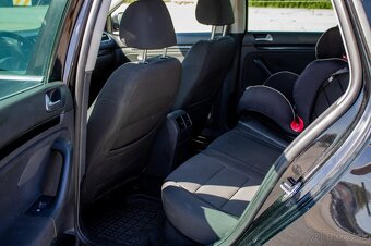 VW Golf Variant 2.0TDI Highline (2011) - 18