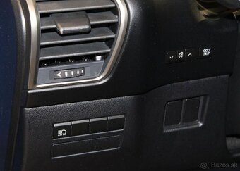 Lexus NX 300h benzín automat - 18
