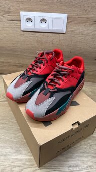 adidas Yeezy Boost 700 Hi-Res Red - 18