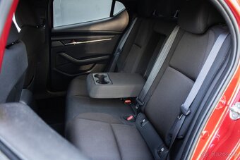 Mazda 3 2.0 Skyactiv G122 Plus A/T 90kw - 18