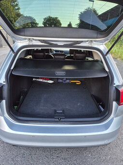Volkswagen Golf Variant 1.6 TDI BlueMotion Highline DSG - 18