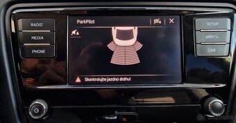 ŠKODA OCTAVIA 1.6 TDI 116K STYLE EU6 DSG - 18