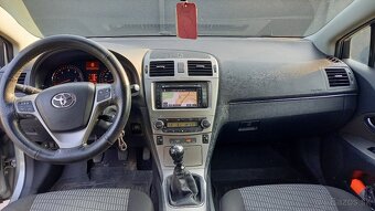 Toyota Avensis T27 2,0 D4D, 93kw, r.v. 2010 - 18