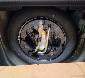 Škoda Octavia Combi 1.5 TSI Team DSG - 18