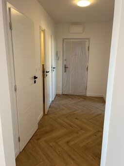 novo zrekonštruovaný 4 izb. byt, Poloreckého ul. - 18