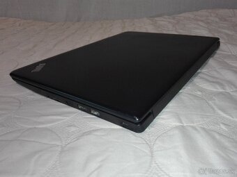 Lenovo. i5-7200U. RAM 8 GB DDR4. 1 000 GB.14“ Full HD. - 18