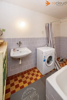 Na predaj rodinný dom vo Veľkých Ozorovciach s veľkým rovina - 18