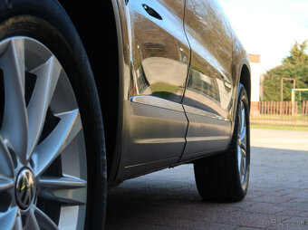 Volkswagen Tiguan 2.0 TDI 4-Motion Sports&Style - 18