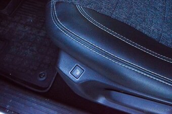 Opel Combo Van 1.5 CDTI 130k XL // 66.000km // - 18