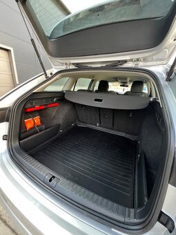 Škoda Octavia 4 Combi 2.0TDI Virtual,Xenon - 18