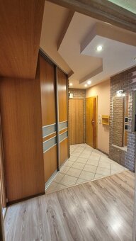 Veľkometrážny 3-izbový byt na prenájom, Priekopa - 18