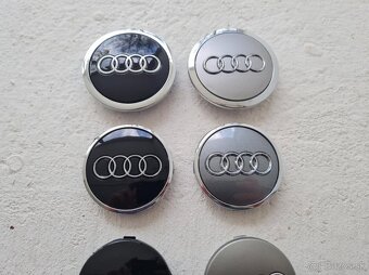 Stredové krytky - pukličky kolies AUDI - 18