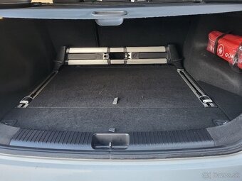 Kia ceed sw - 18