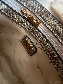 Kabelka Guess Zamira Quattro G - 18