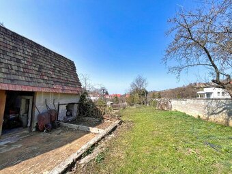 PREDAJ starší RD a veľký pozemok Ráztočno REZERVOVANÉ - 18