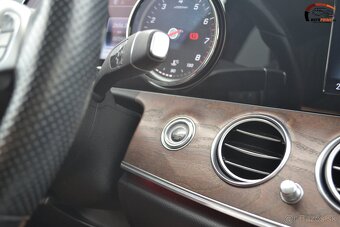 Mercedes-Benz E trieda Sedan 200 A/T - 18