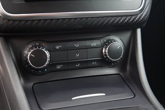 Mercedes Benz A200 AMG packet - 18