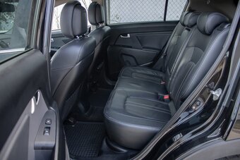 Kia Sportage 2.0 CRDi 4WD - 18