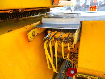TATRA T815 AD28 6x6 - 18