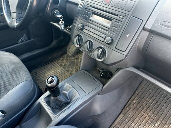 Volkswagen Polo 1.4 benzín - 18