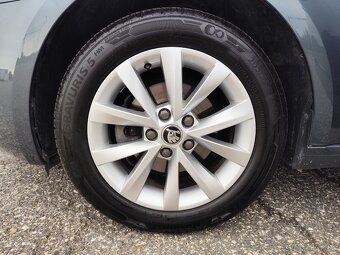 Škoda Octavia Combi 1.6 TDI 115k Ambition - 18