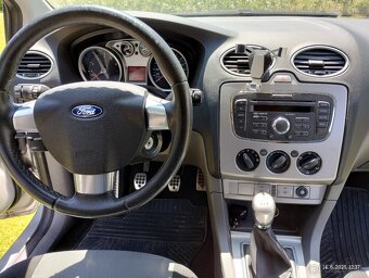FORD Focus kombi 1.6 - LPG/benzin - 12/2010 - 18