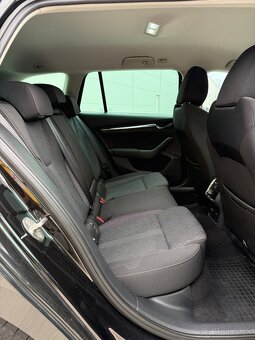 Škoda Octavia Combi 4  2.0 TDI 110kw DSG model 2022 - 18