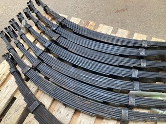 Uaz 452, sanitka, buchanka, valník - 18