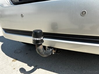 Toyota Corolla E12 - 18
