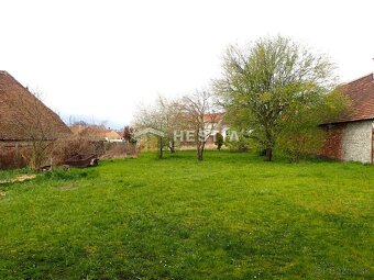 ZNÍŽENÁ CENA Veľký rodinný dom s pozemkom 930 m2 Kuklov - 18