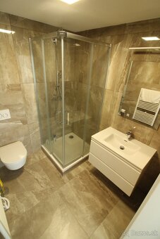 Na predaj moderný 3-izbový apartmán v prestížnom projekte Po - 18