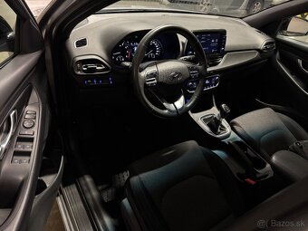 Hyundai i30 CW 1.5 T-GDi mHEV,,2022,40000km,LED,1.majiteľ - 18